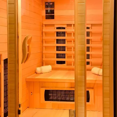 Vila Luciana House, *