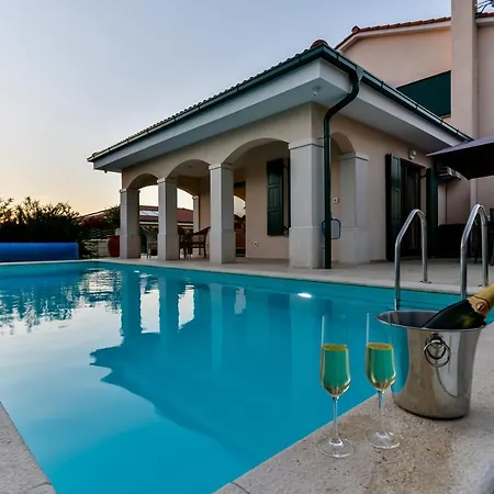 Luciana House,